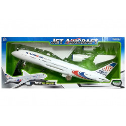 Big Plane 1:52 modell kerekekre hajtva